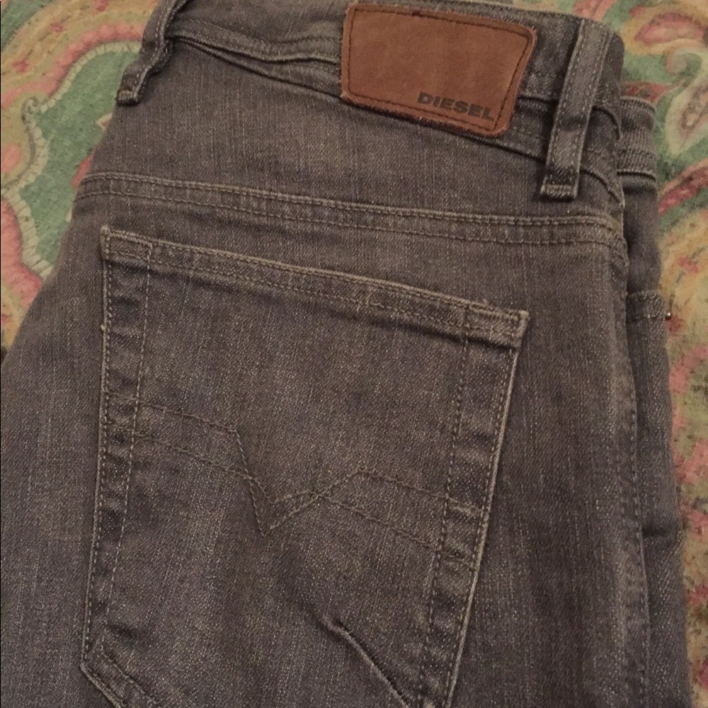 New Diesel “Shioner” slim skinny jeans